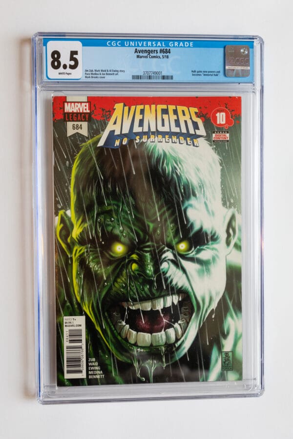 A green man with glowing eyes is on the cover of avengers la lasatte.
